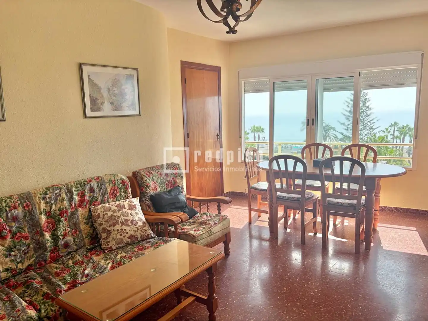 Außenansicht von Wohnung zum Verkauf in Vélez-Málaga mit Heizung, Privatgarten und Terrasse