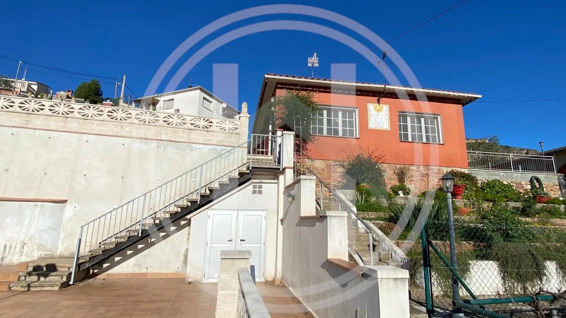 Vista exterior de Casa o chalet en venta en Sant Feliu de Codines con Calefacción, Jardín privado y Terraza