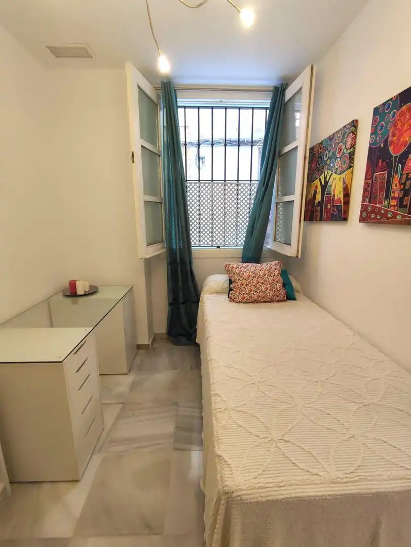 Dormitori de Planta baixa en venda en Cádiz