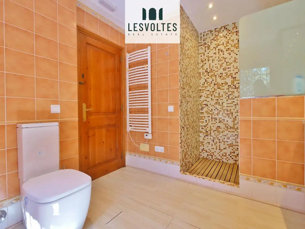 Bathroom of Detached homes for sale in Palafrugell  with Private garden, Parquet flooring and Terrace
