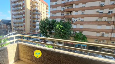 Foto 2 de Piso de alquiler en Andalucía, 45, Hospital, Jaén Capital