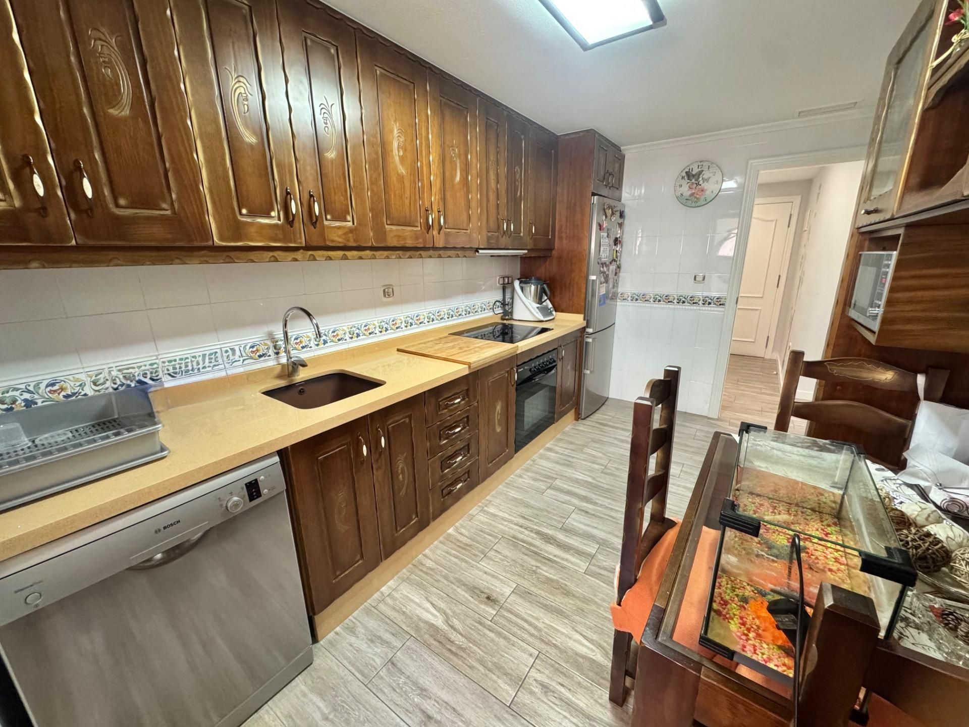 Kitchen of Flat for sale in Orihuela  with Air Conditioner, Heating and Storage room