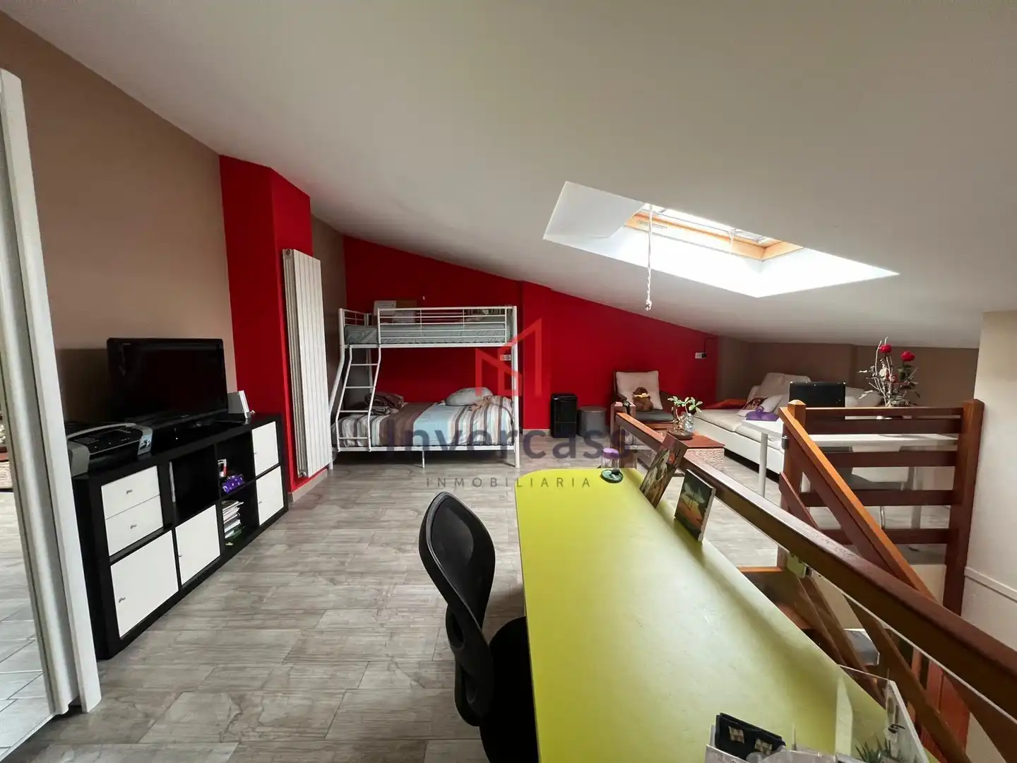 Habitación de Casa adosada en venta en Castro-Urdiales con Calefacción, Jardín privado y Terraza