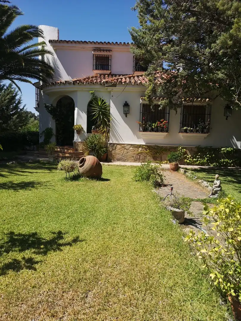Casa rústica amb piscina en venda a Arriate, imagen 7
