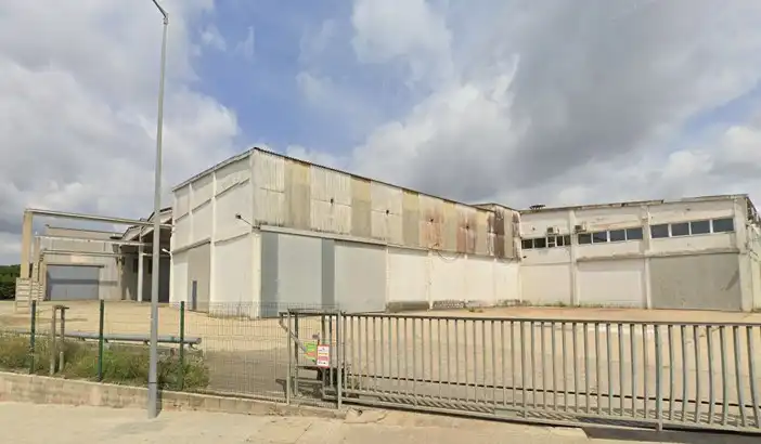 Nau industrial de lloguer a LA SERRA