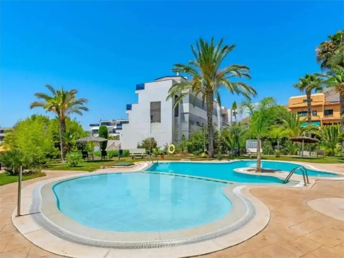 Exterior view of Flat for sale in Finestrat  with Air Conditioner, Terrace and Swimming Pool