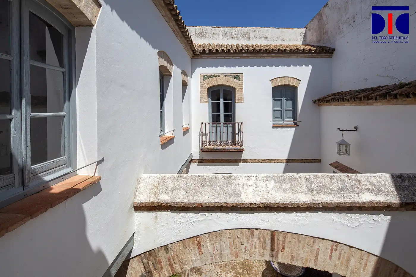 Vista exterior de Finca rústica en venta en Carmona con Aire acondicionado, Calefacción y Jardín privado