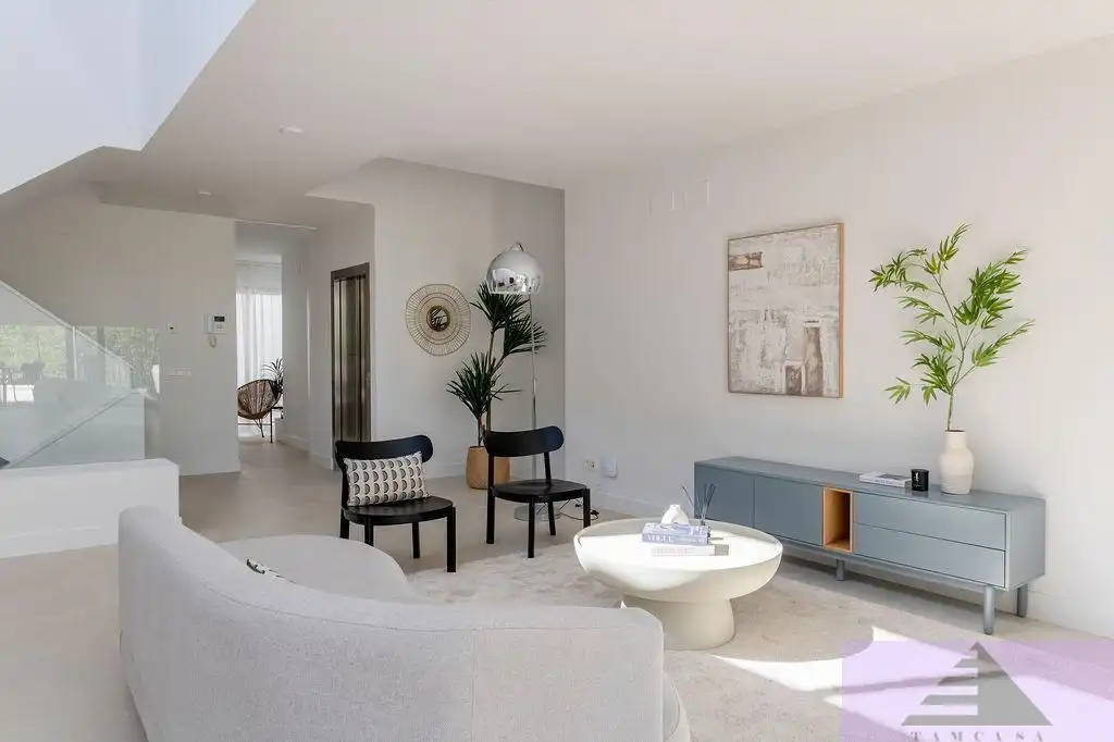 Living room of Houses for sale in Aranjuez  with Air Conditioner, Heating and Terrace