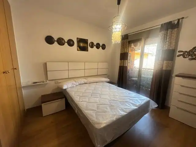 Dormitori de Pis de lloguer en Alcoy / Alcoi amb Aire condicionat, Calefacció i Terrassa