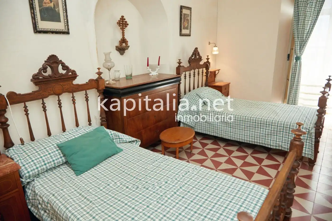 Schlafzimmer von Country house zum Verkauf in Bocairent mit Privatgarten, Terrasse und Balkon