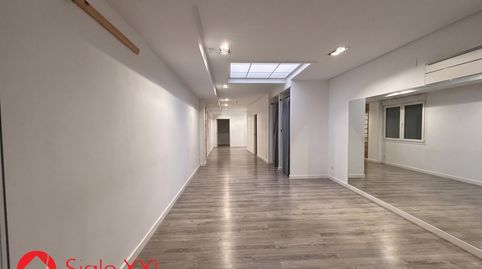 En pleno centro de Vilareal se encuentra este local tipo casa, una propiedad con un enorme potencial tanto comercial como residenc, imatge 5
