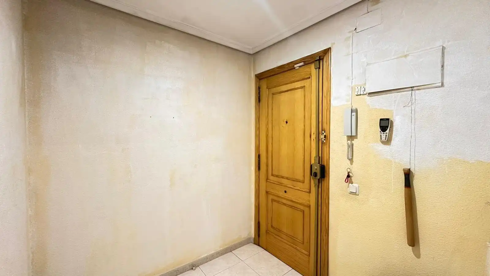 Flat for sale in Massalavés  with Air Conditioner