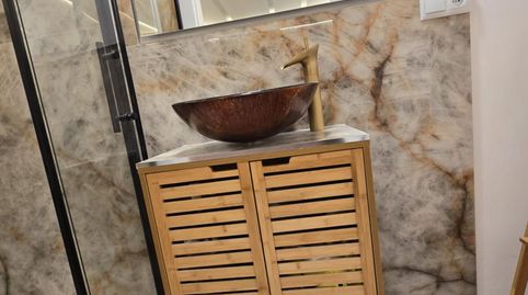 Foto 4 de Casa o chalet de alquiler en Valdeacederas, Madrid Capital