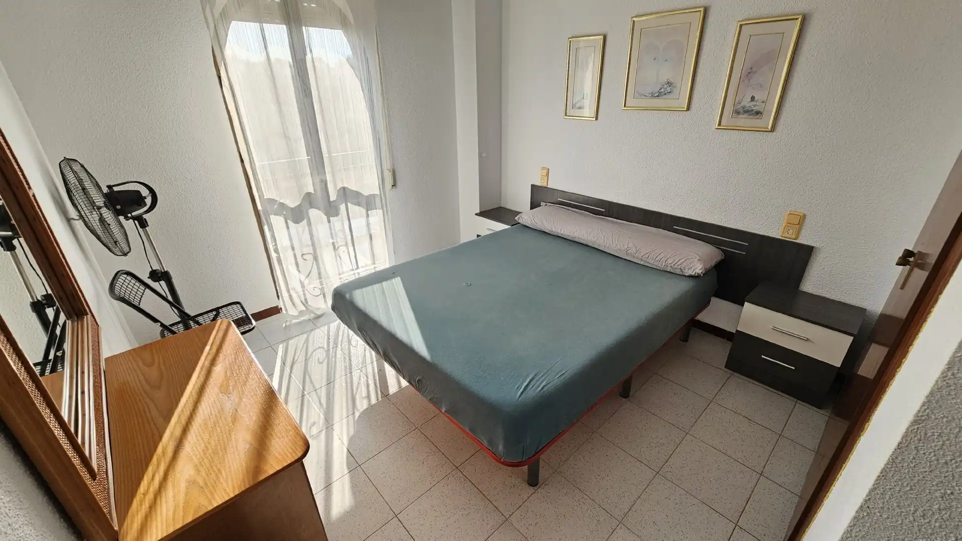 Habitación de Apartamento en venta en Oropesa del Mar / Orpesa con Calefacción, Terraza y Amueblado