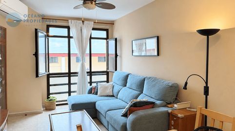 Foto 3 de Apartament en venda a Argana Alta - Maneje, Arrecife
