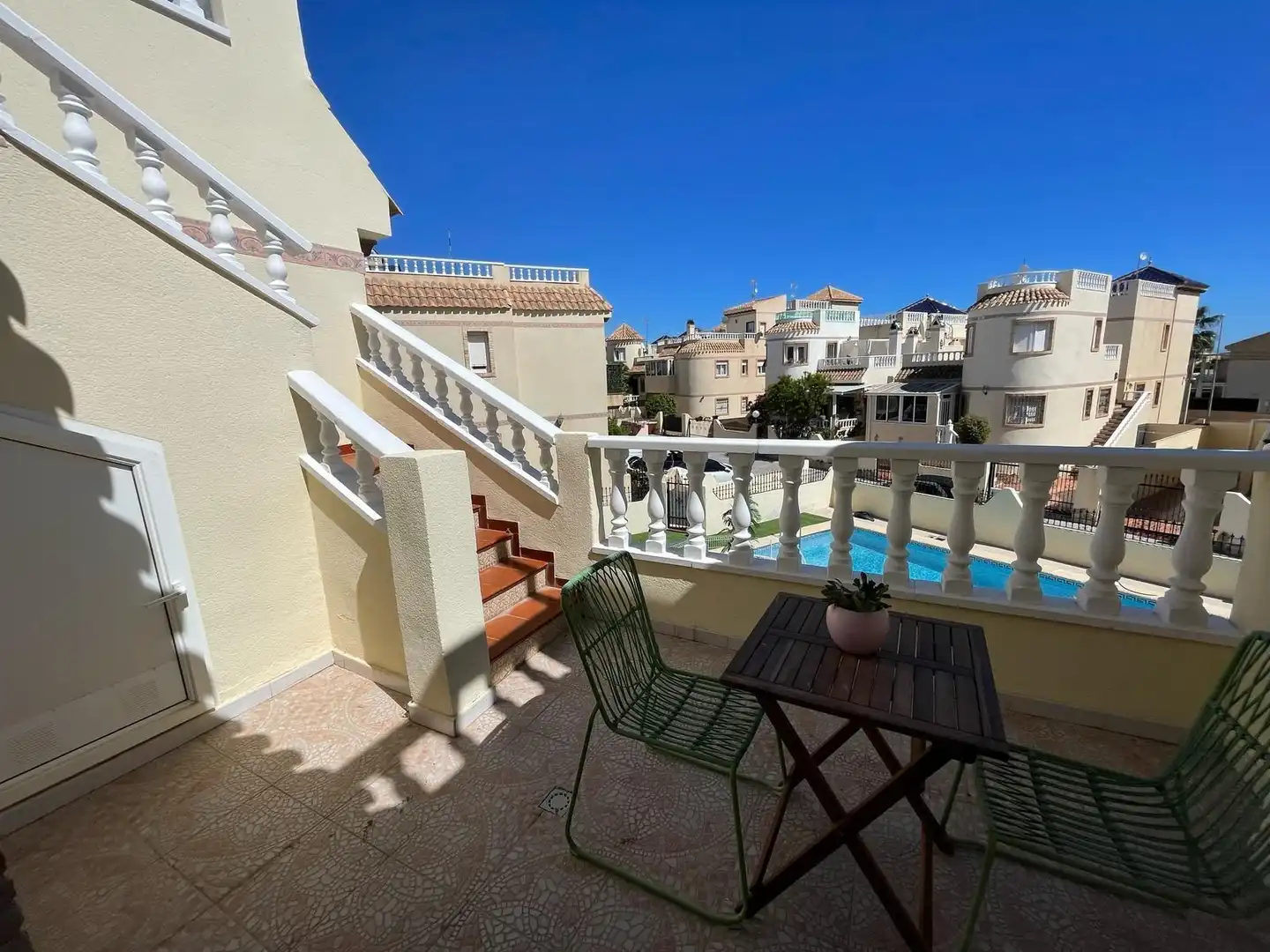 Terrassa de Casa o xalet en venda en Orihuela amb Aire condicionat, Calefacció i Jardí privat