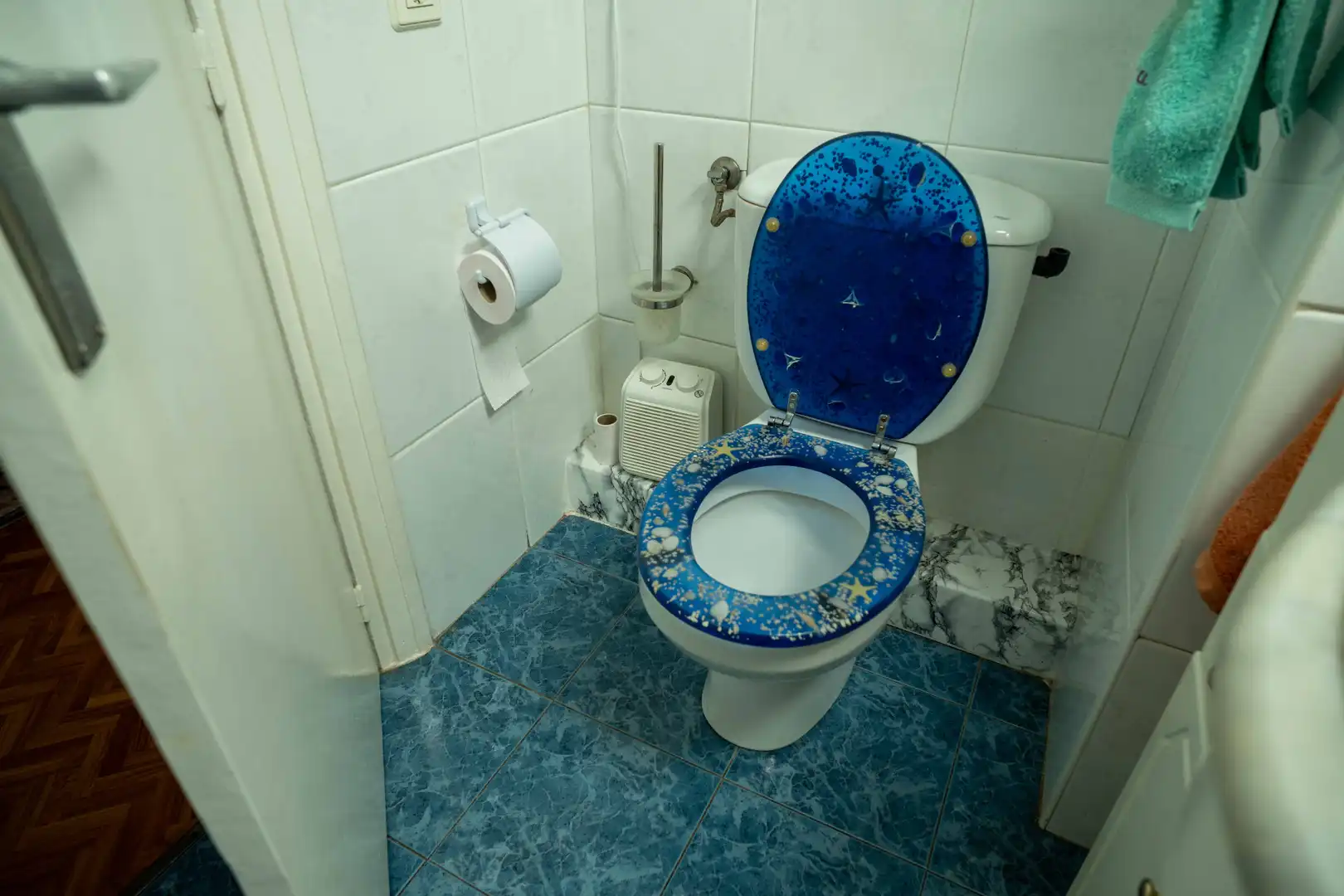 Bathroom of Flat for sale in Erandio  with Furnished and Balcony