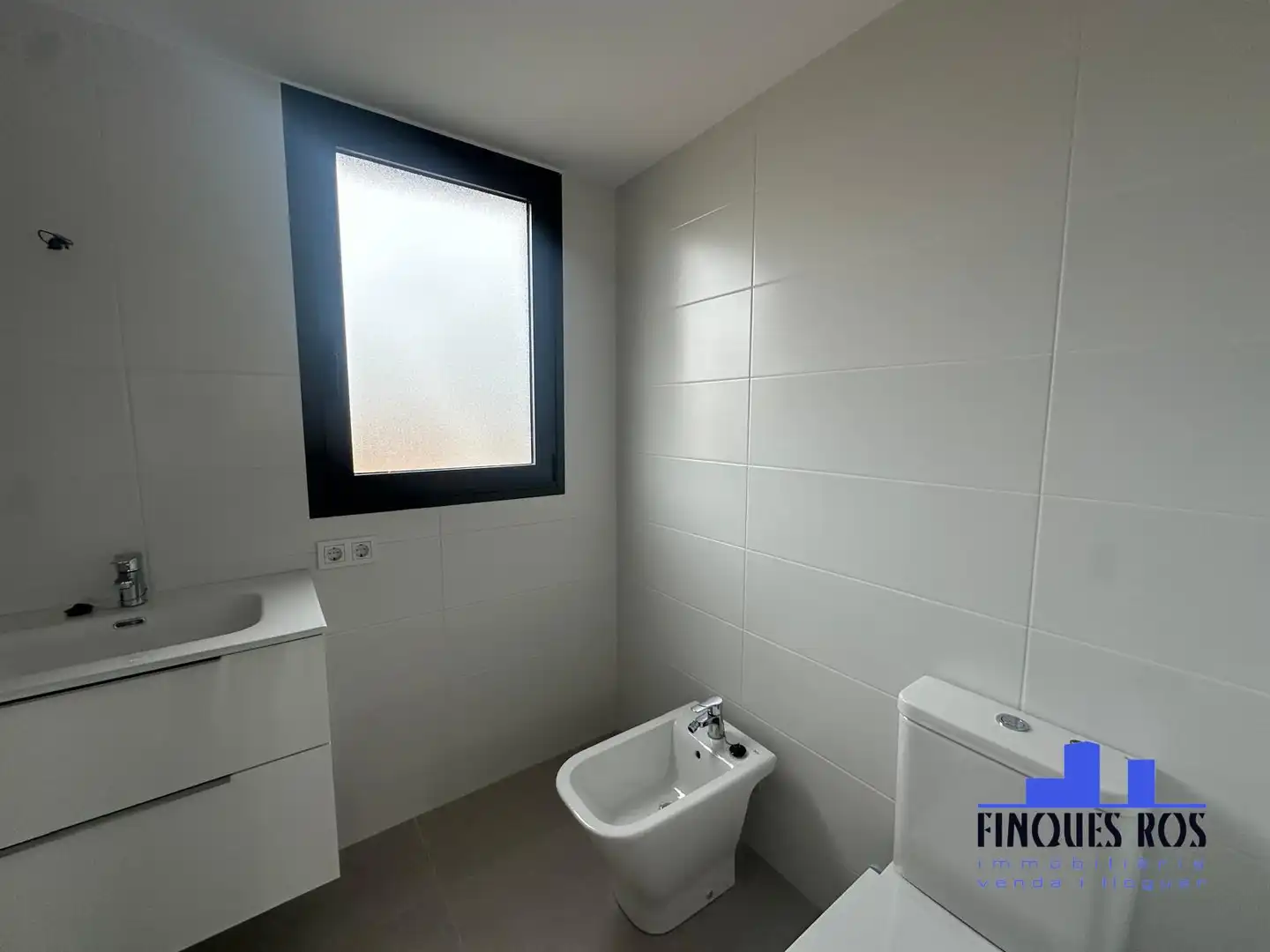 Baño de Casa adosada en venta en Vinaròs con Aire acondicionado, Jardín privado y Terraza