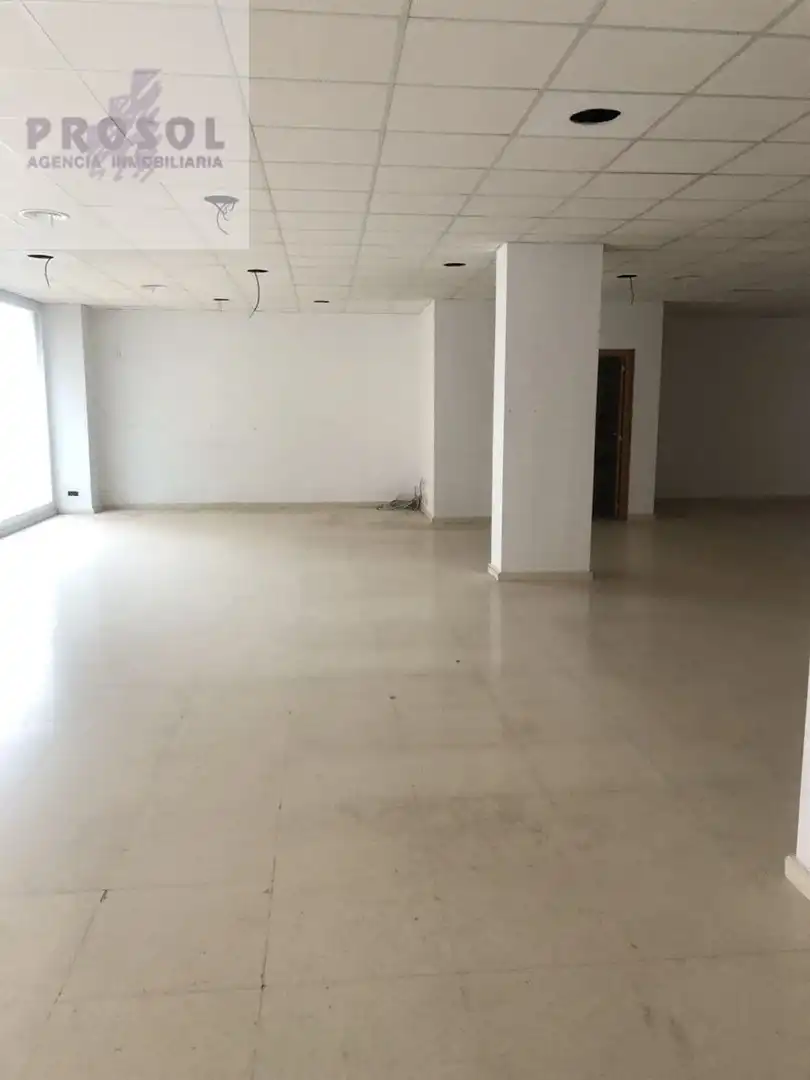 Local comercial en alquiler en Piscinas, imagen 5