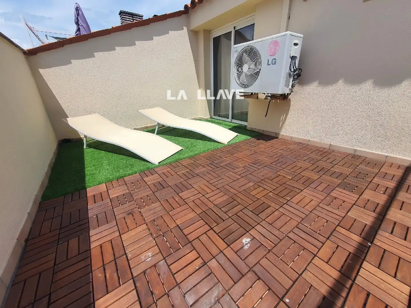 Attico con ascensore in affitto a Anselm clave, imagen 3