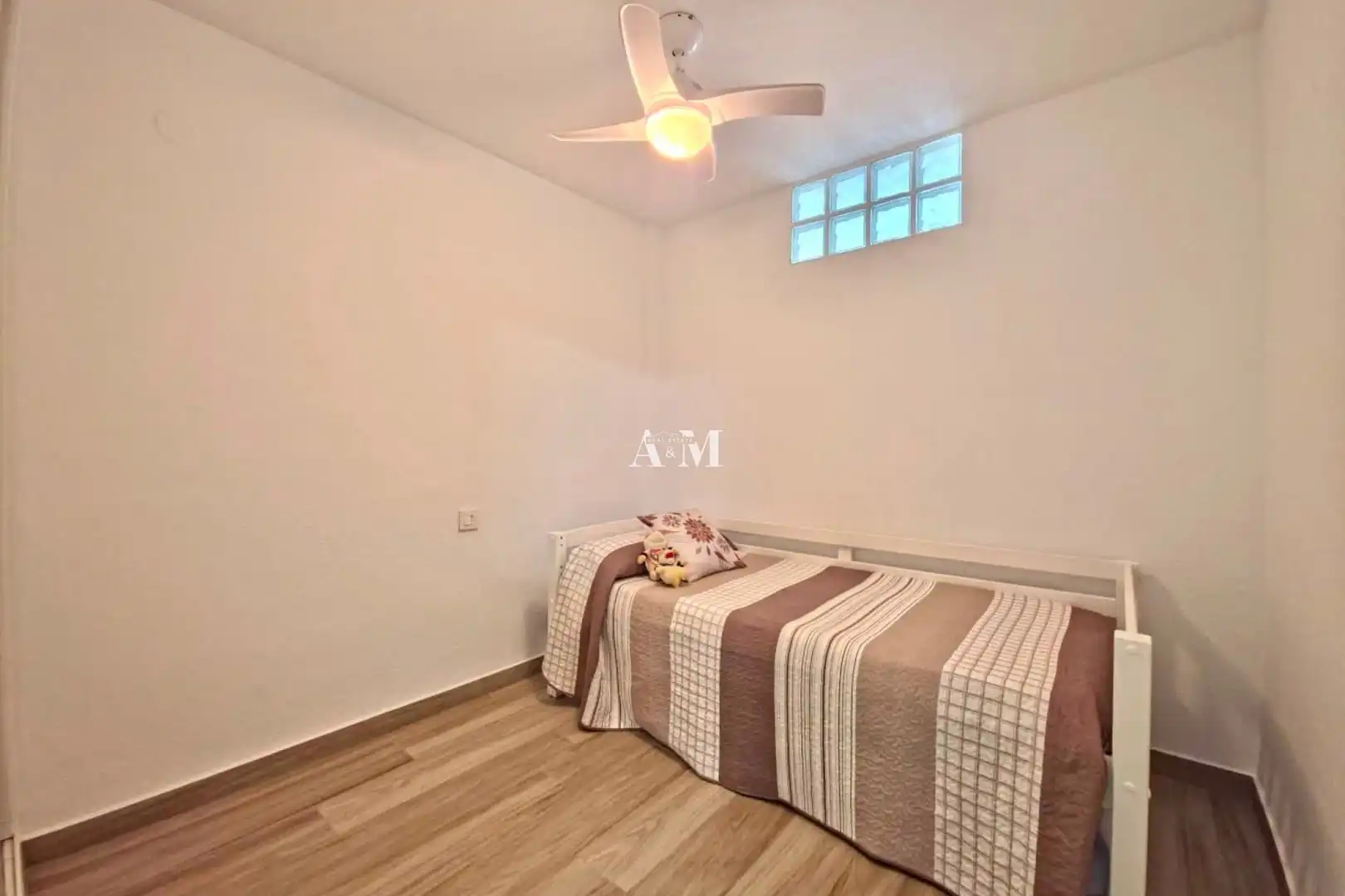 Bedroom of Flat for rent in Torrevieja  with Air Conditioner, Heating and Terrace