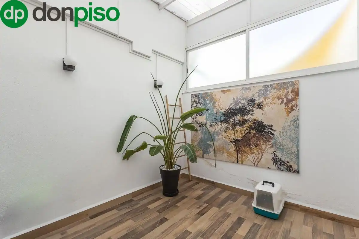 Houses for sale in Calle BADEN POWELL, 13, Barrio de Zaidín