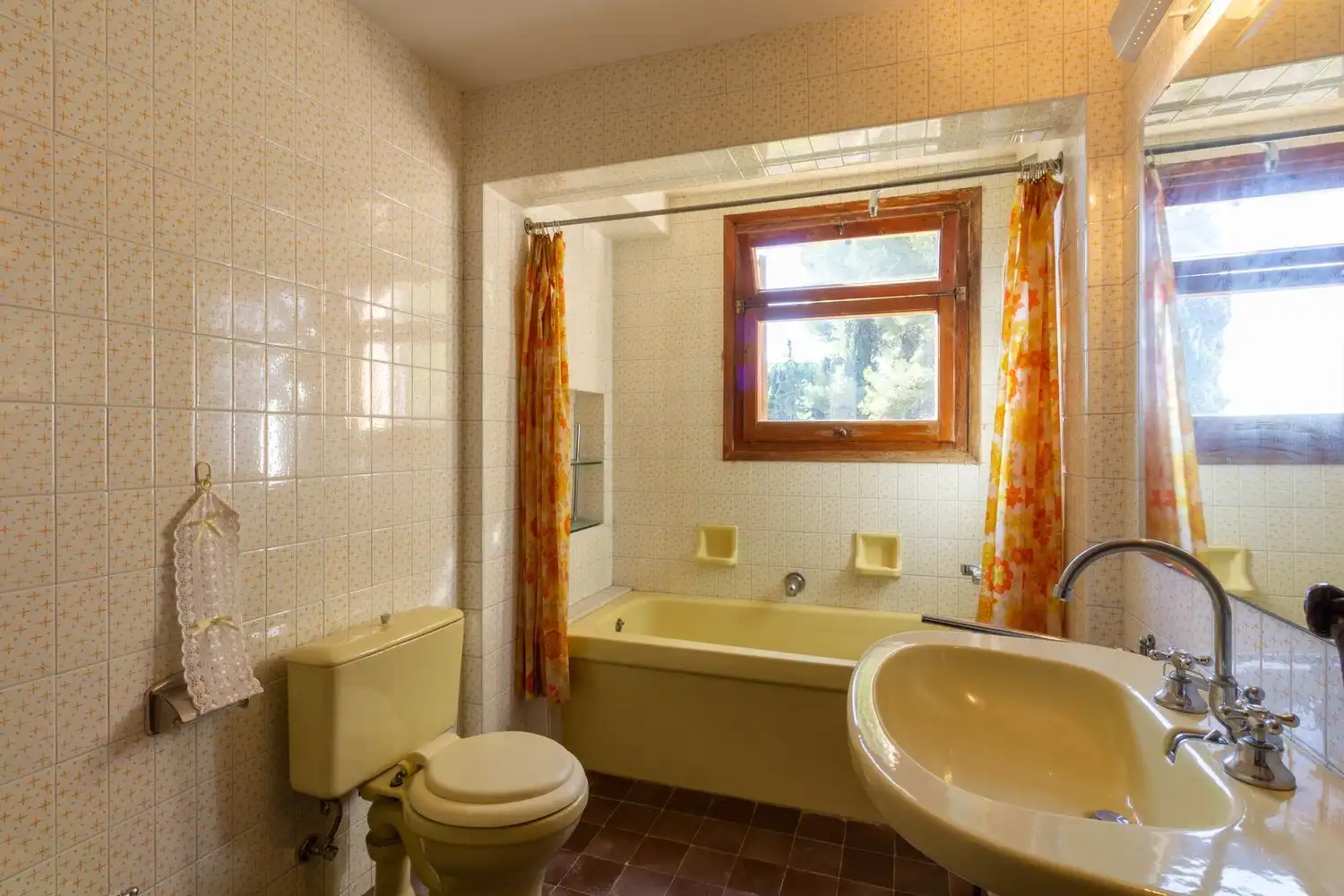 Bathroom of Houses for sale in Arenys de Mar  with Private garden, Terrace and Storage room