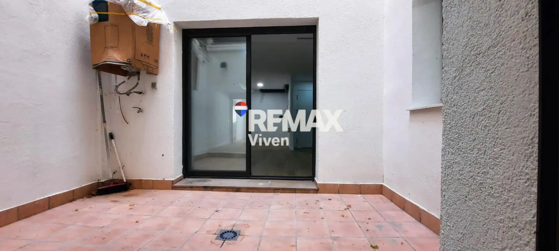 Planta baja en venta en Vilanova i la Geltrú con Aire acondicionado, Calefacción y Parquet