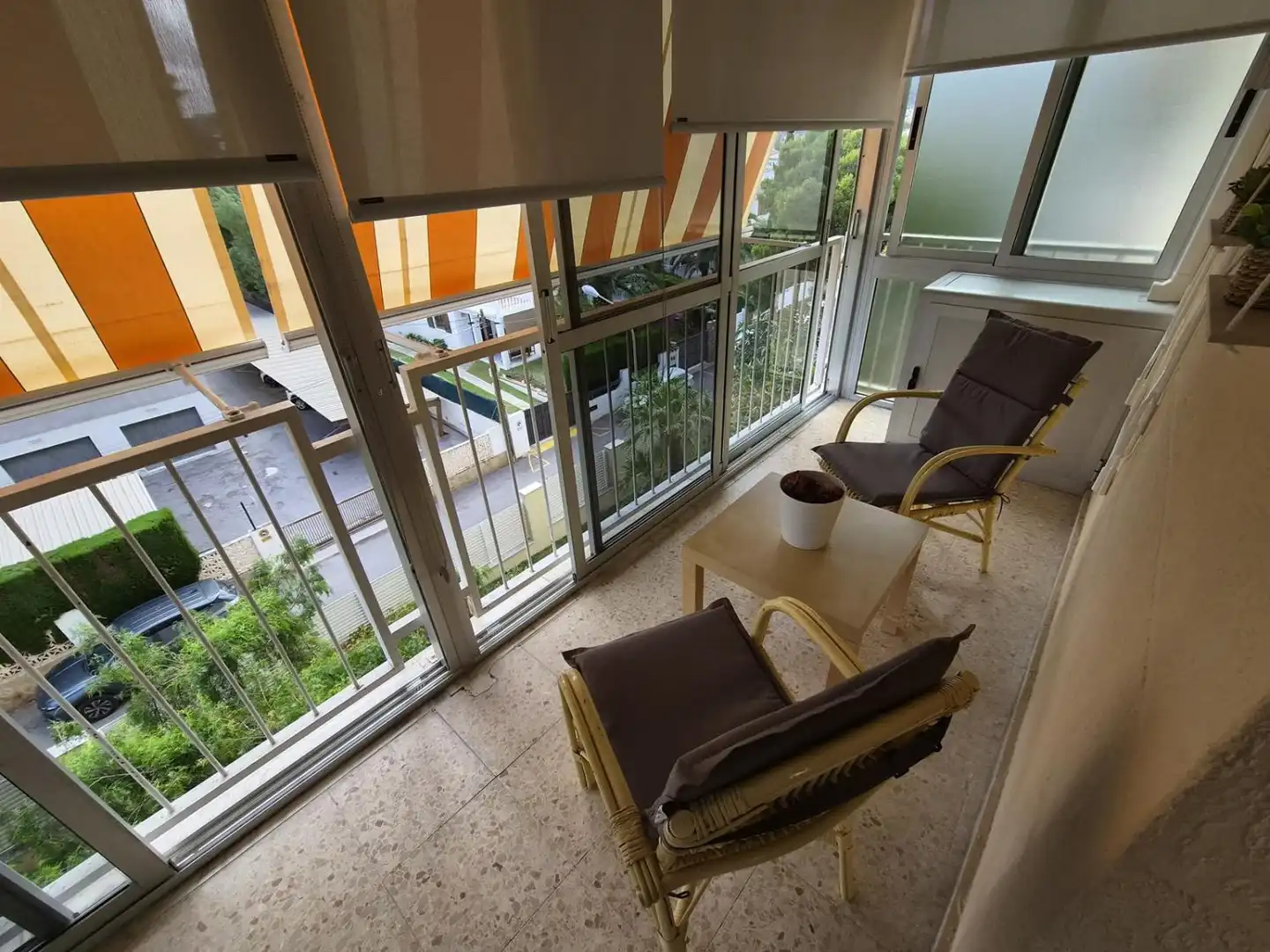 Terraza de Apartamento de alquiler en Benicasim / Benicàssim con Terraza y Amueblado