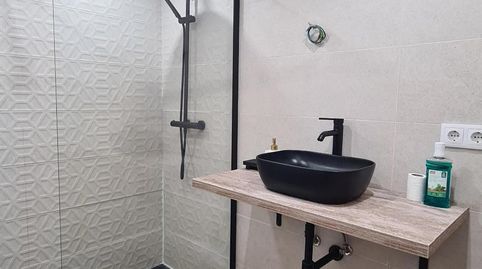 Foto 4 de Piso en venta en Julio Rodríguez Soto, O Carballiño , Ourense