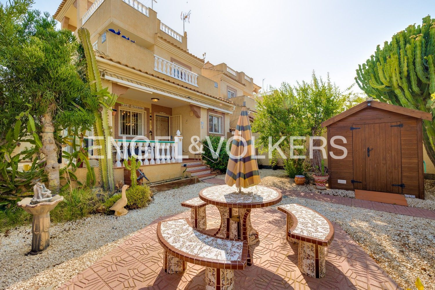 Vista exterior de Casa o chalet en venta en Torrevieja con Aire acondicionado, Calefacción y Jardín privado