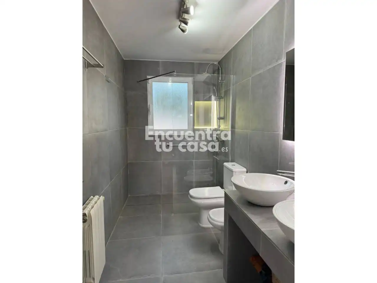 Baño de Casa adosada de alquiler en Altea con Aire acondicionado, Calefacción y Jardín privado