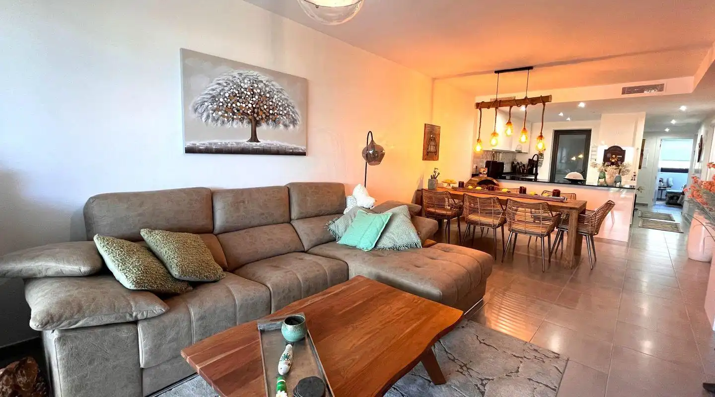 Sala de estar de Piso en venta en Capdepera con Aire acondicionado, Terraza y Amueblado
