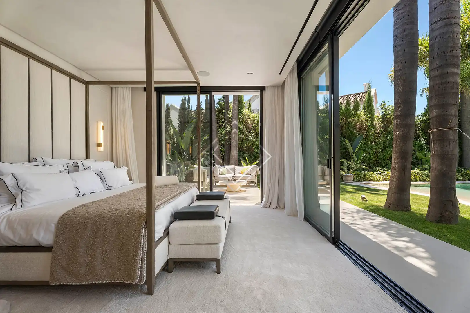 Habitación de Casa o chalet en venta en Marbella con Aire acondicionado, Jardín privado y Terraza