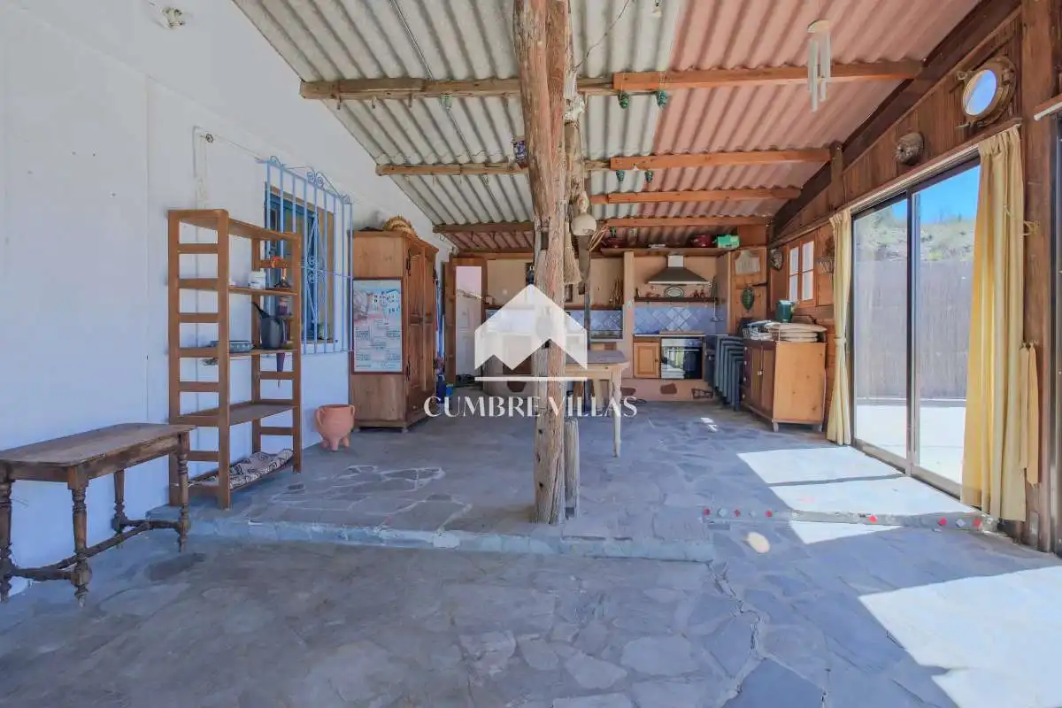 Finca rústica en venta en Almuñécar con Jardín privado, Terraza y Trastero