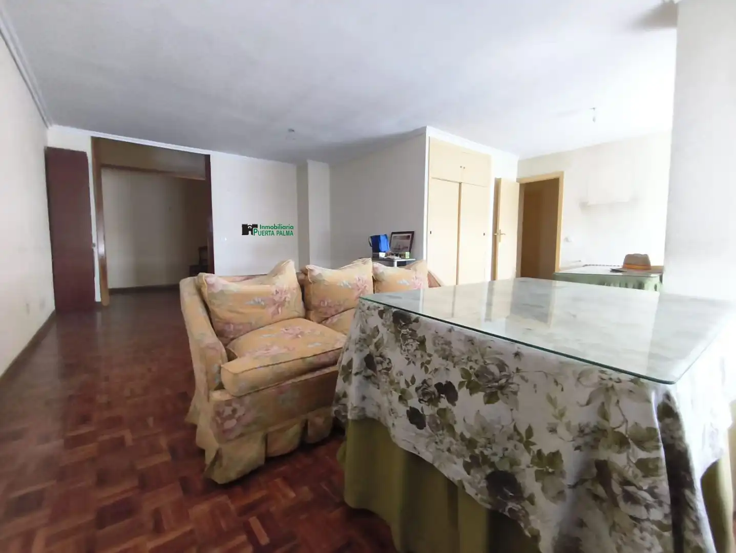 Piso en venta en Badajoz con Calefacción y Parquet