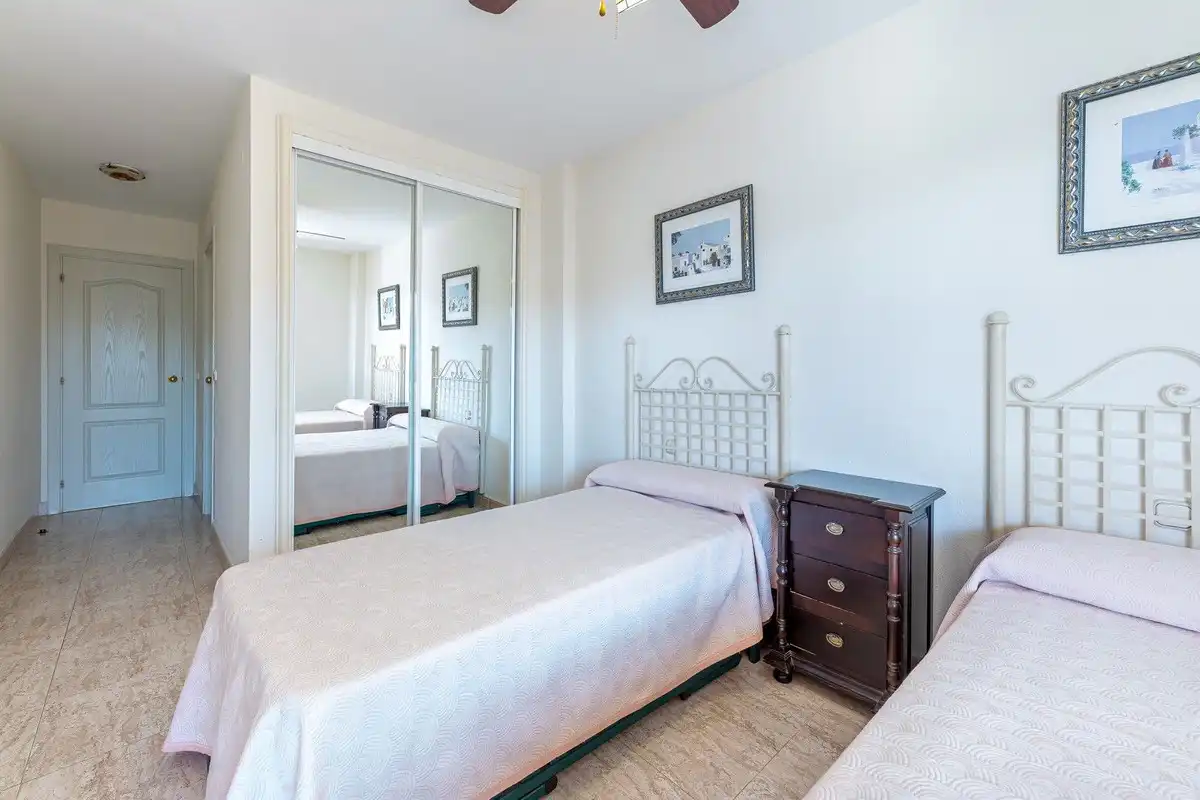 Bedroom of Apartments for sale in Benalmádena  with Terrace and Community pool