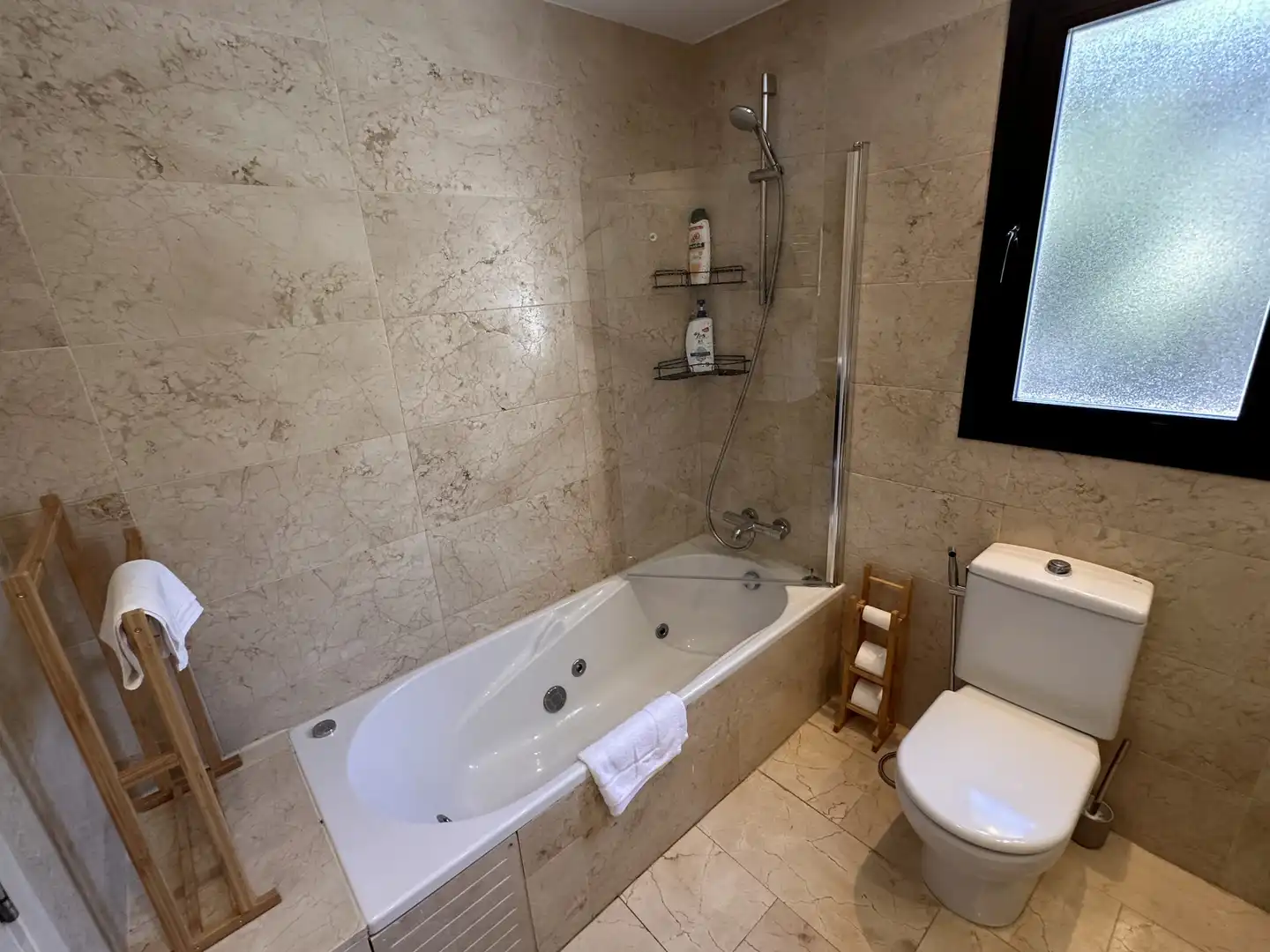 Apartamento de alquiler en CASARES DEL MAR, 8, Bahía de Casares