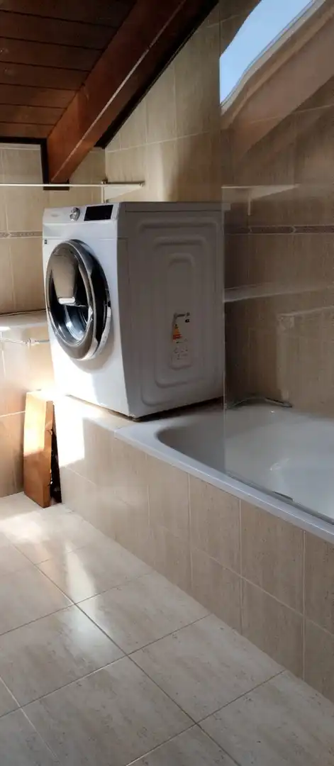 Baño de Piso en venta en Sojuela con Calefacción