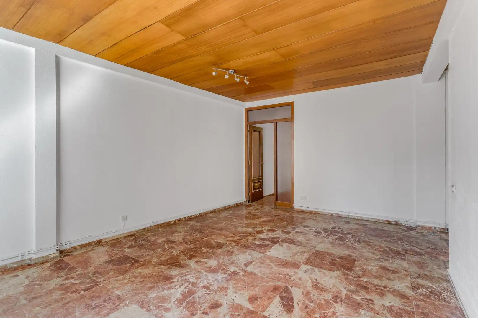 Flat for sale in Barcelona  with Heating, Terrace and Balcony