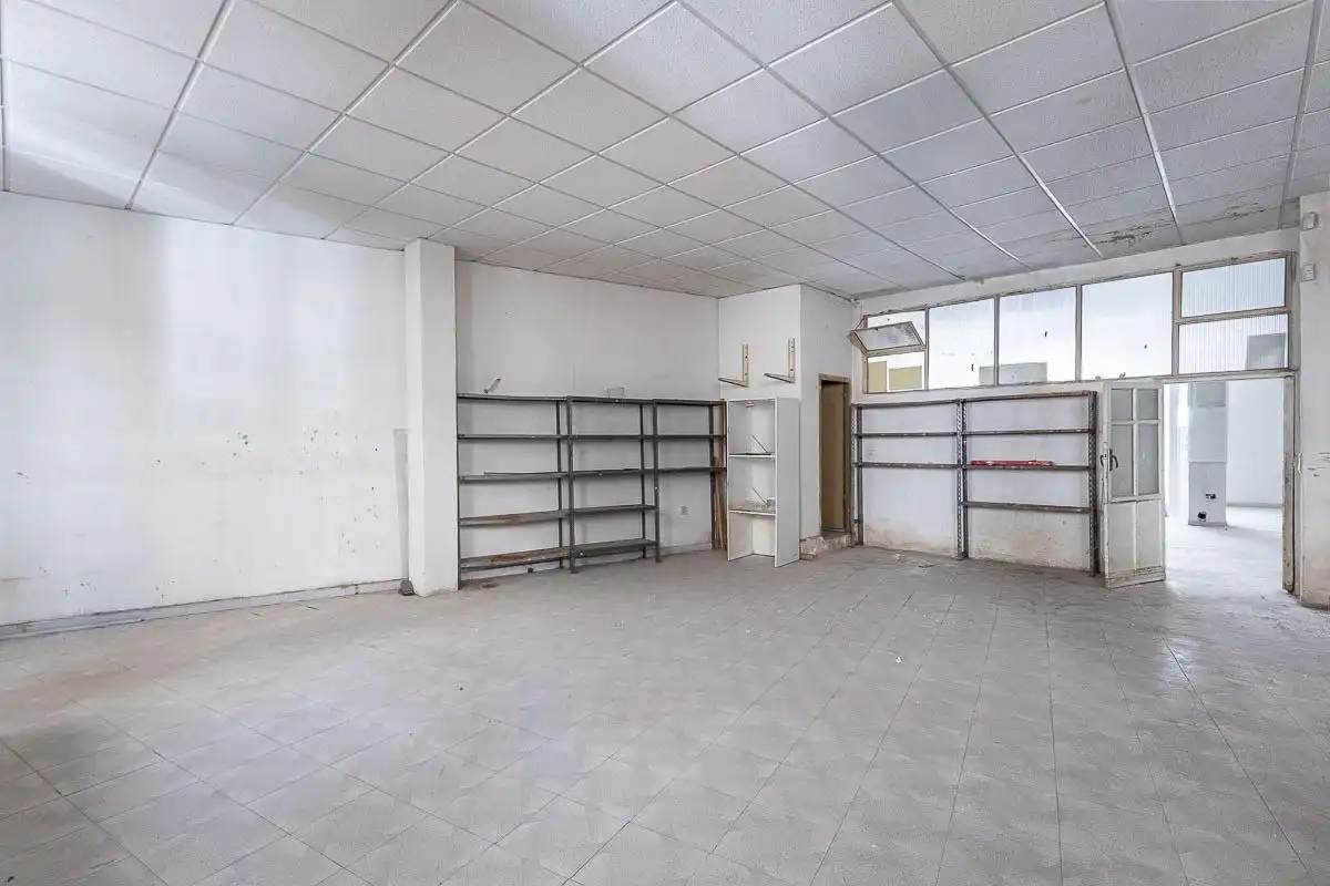 Local comercial en venda a Calle PUERTA LORCA 2, imagen 4