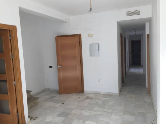 Piso en Venta en Plaza España en Cañete de las Torres