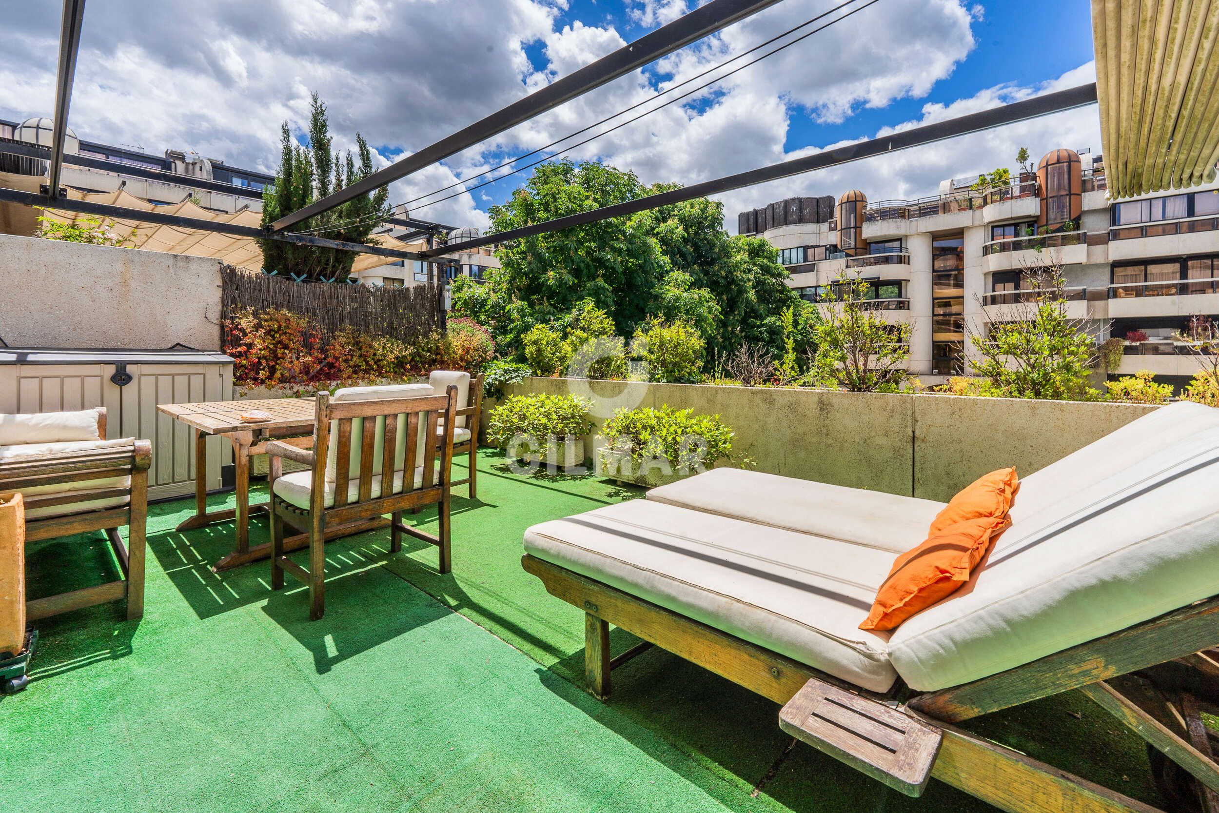 Terrace of Flat for sale in  Madrid Capital  with Terrace and Swimming Pool
