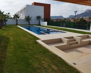 Piscina de Casa adosada en venda en Calpe / Calp amb Jardí privat