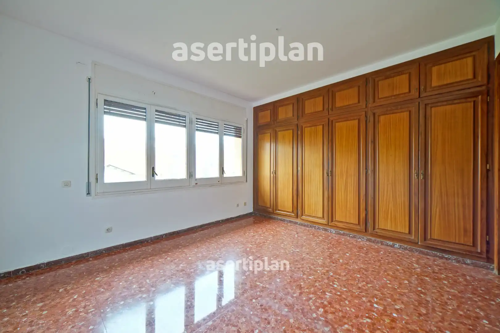 Habitación de Casa o chalet de alquiler en Mataró con Jardín privado, Terraza y Trastero