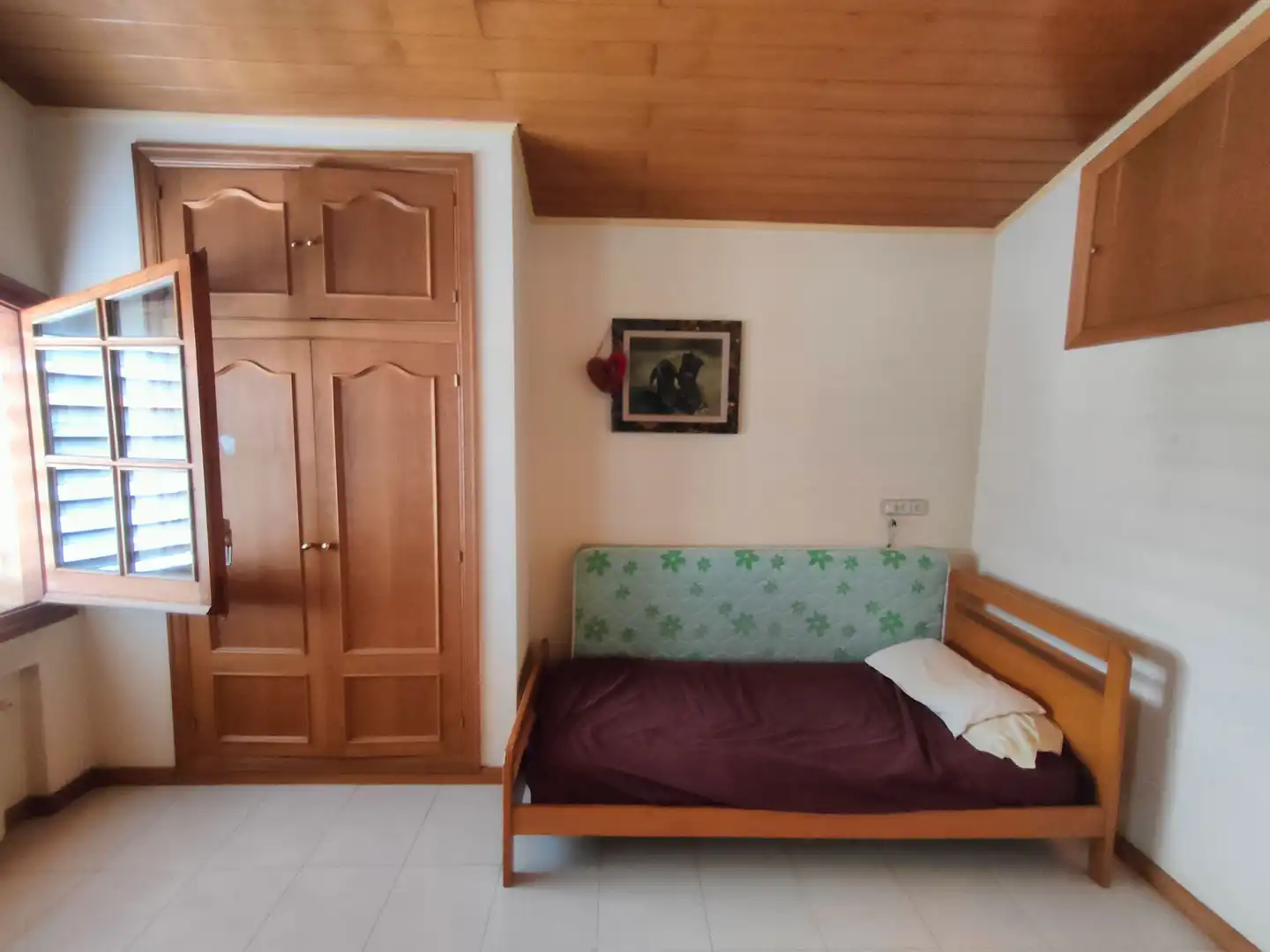 Dormitori de Casa o xalet en venda en Girona amb Calefacció, Jardí privat i Terrassa