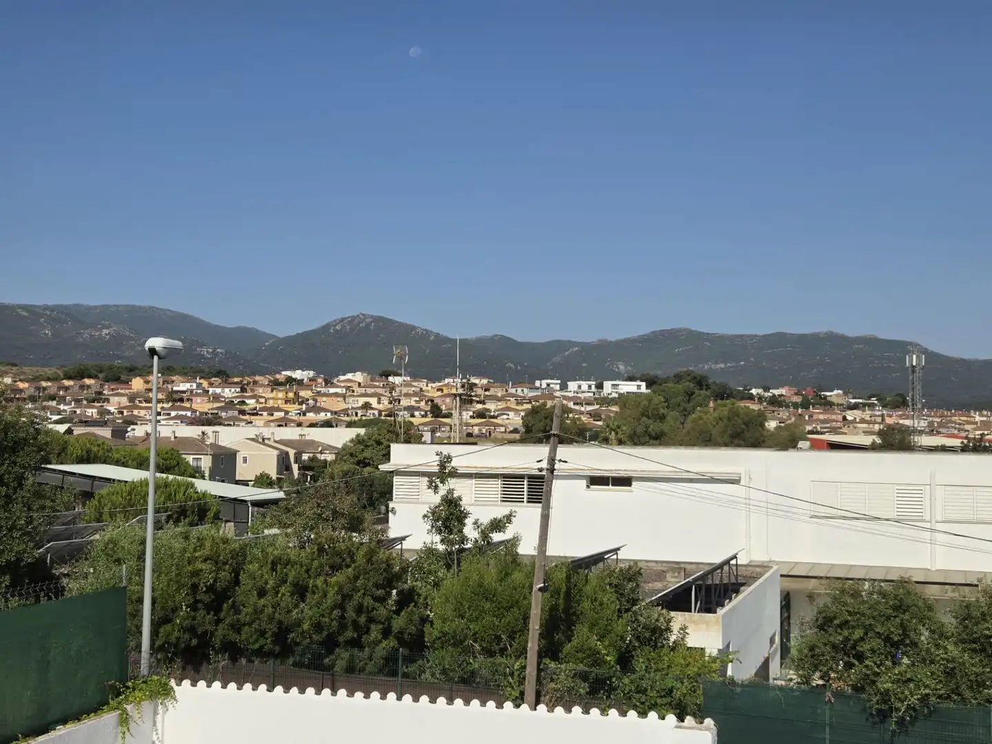 Exterior view of Houses for sale in Algeciras  with Swimming Pool and Furnished