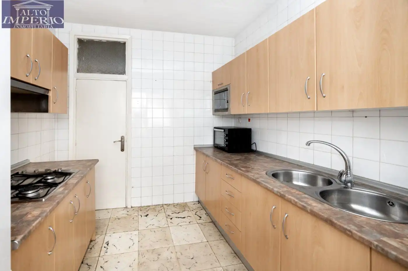 Cocina de Piso de alquiler en Granada