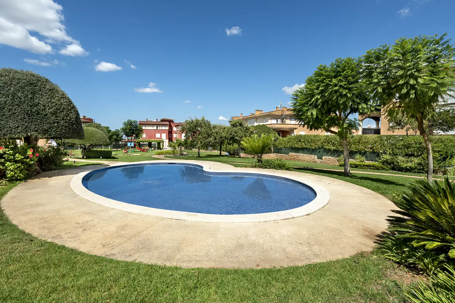 Piscina de Ático en venta en  Palma de Mallorca con Aire acondicionado, Calefacción y Jardín privado