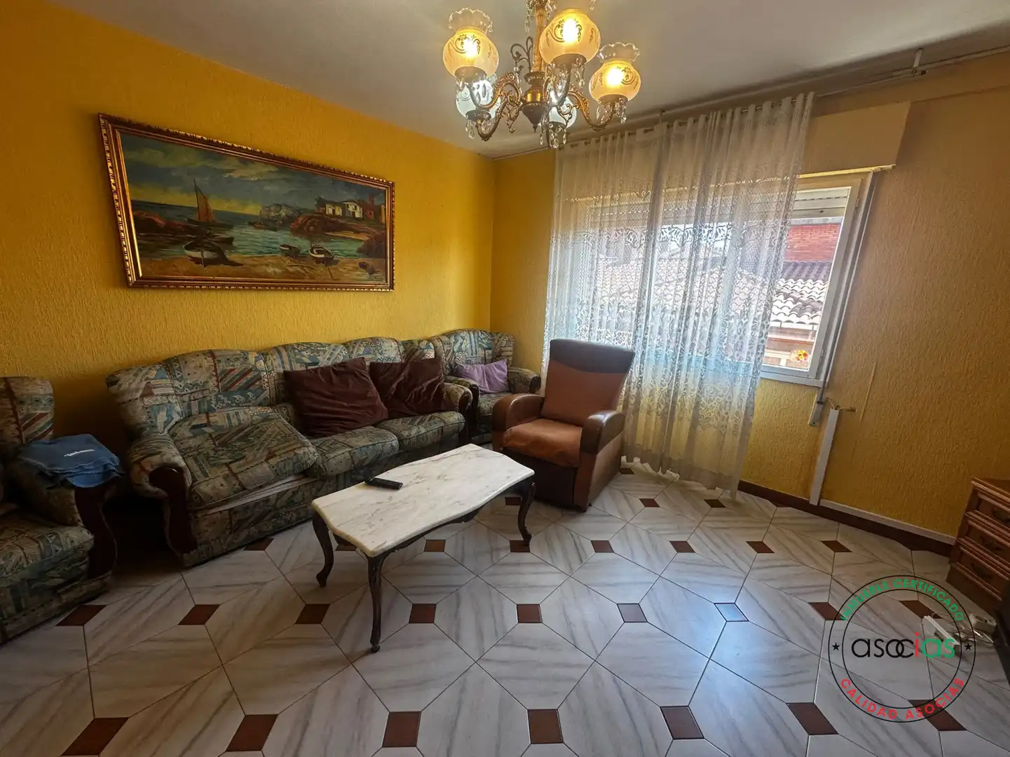 Sala d'estar de Pis en venda en Gijón  amb Calefacció i Parquet